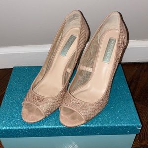 Betsey Johnson heels- nude